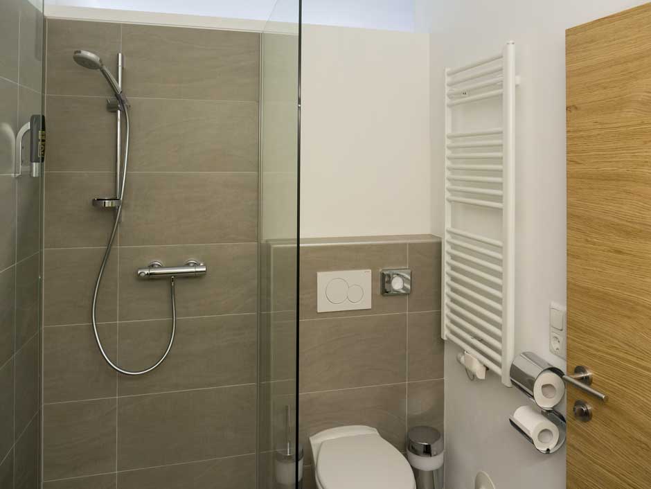 Appartement Typ D BadWC; Dusche, WC, Handtuchtrockner